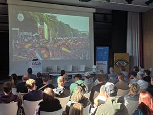 Filmvorführung des Dokumentarfilms „Einigkeit und Recht und Vielfalt“